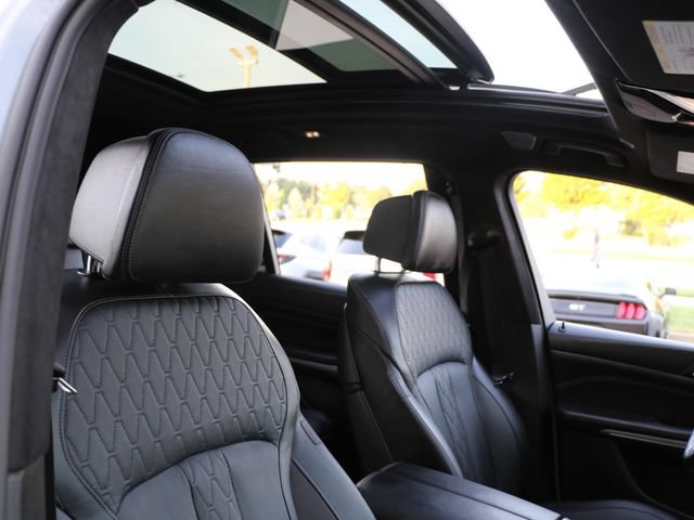 Used 2023 BMW X7 M60i w/ Executive Package AWD/4WD image 10