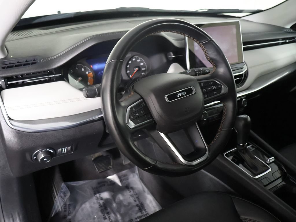 Used 2022 Jeep Compass Limited AWD/4WD image 24