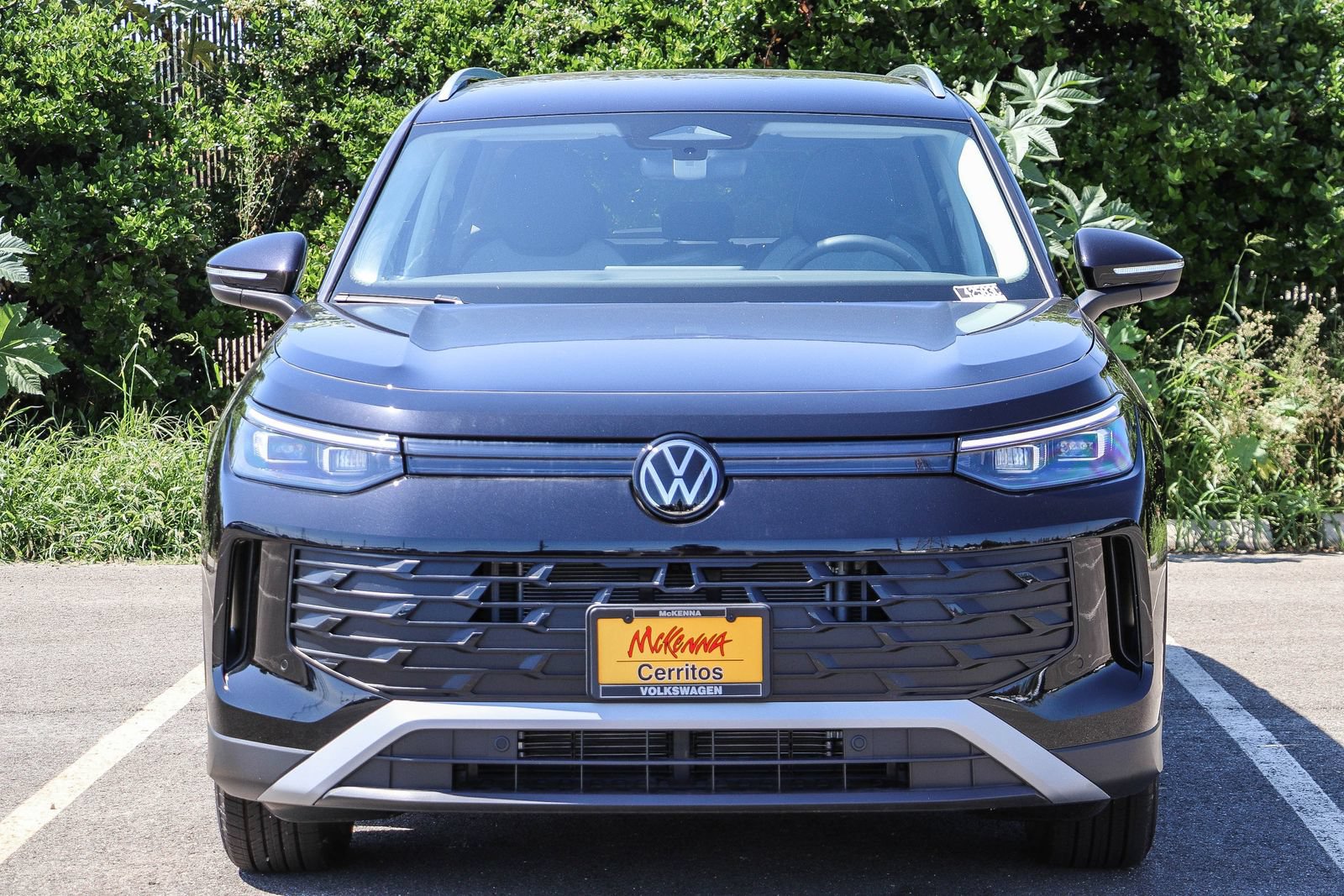 New 2026 Volkswagen Tiguan S FWD image 2