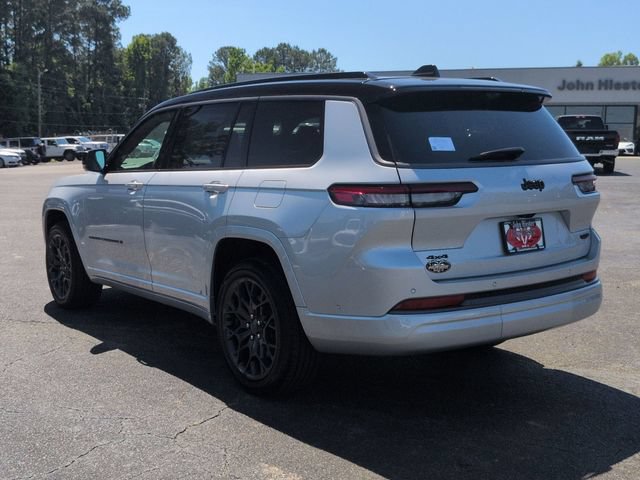 New 2026 Jeep Grand Cherokee L Summit w/ Obsidian Package AWD/4WD image 5