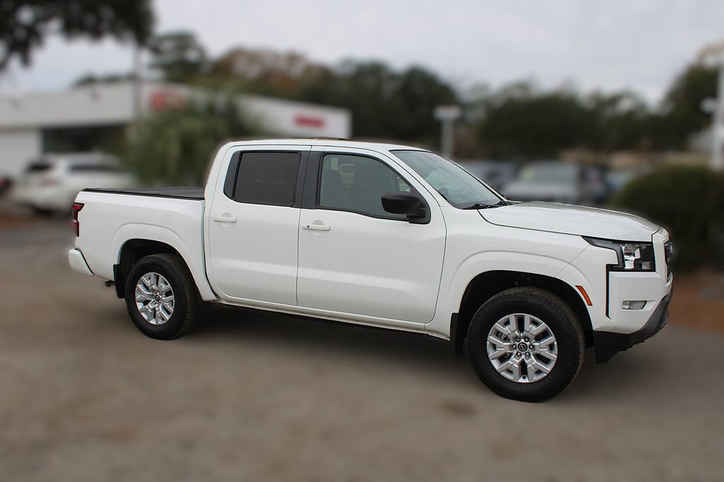 Used 2023 Nissan Frontier SV w/ SV Convenience Package image 4