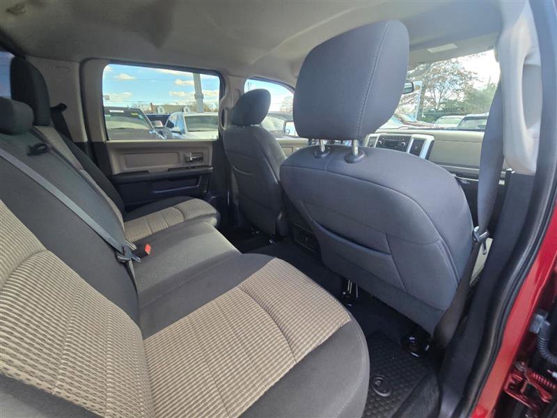 Used 2012 RAM 1500 Big Horn w/ Luxury Group image 27