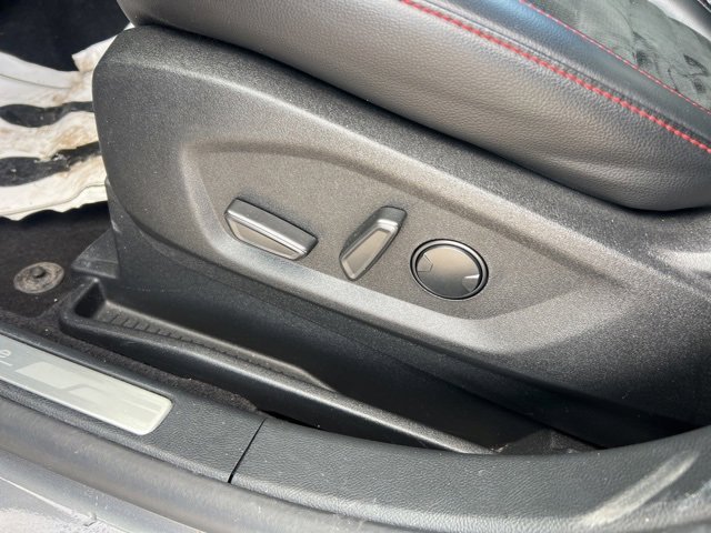 Certified 2023 Ford Edge ST-Line image 20