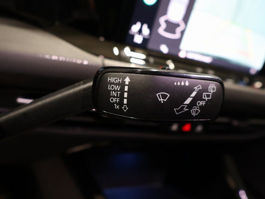 Used 2024 Volkswagen GTI SE image 36