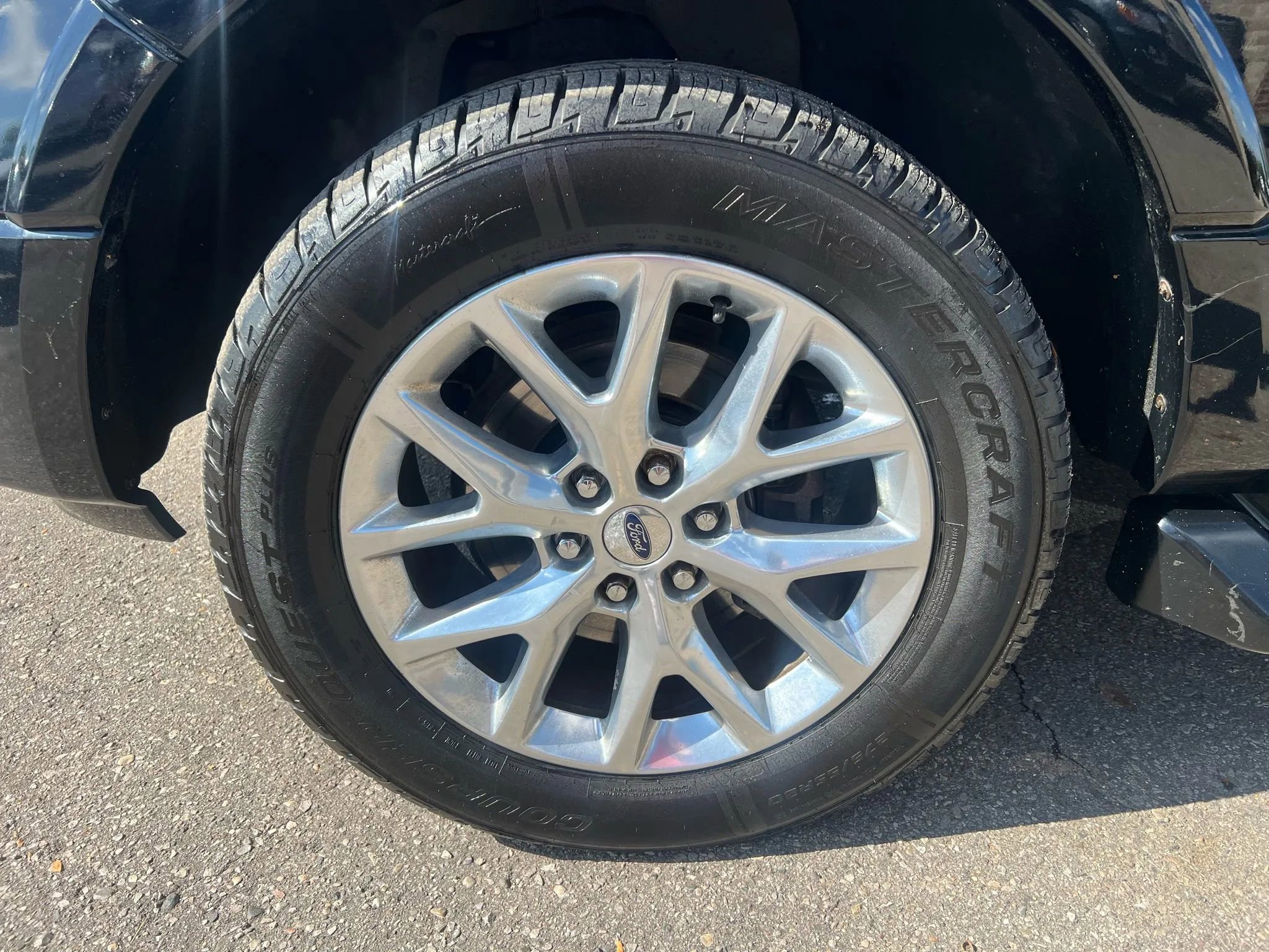 Used 2016 Ford Expedition EL Limited image 9