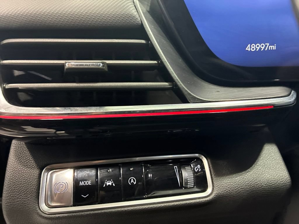 Used 2024 Buick Envision Preferred AWD/4WD image 18