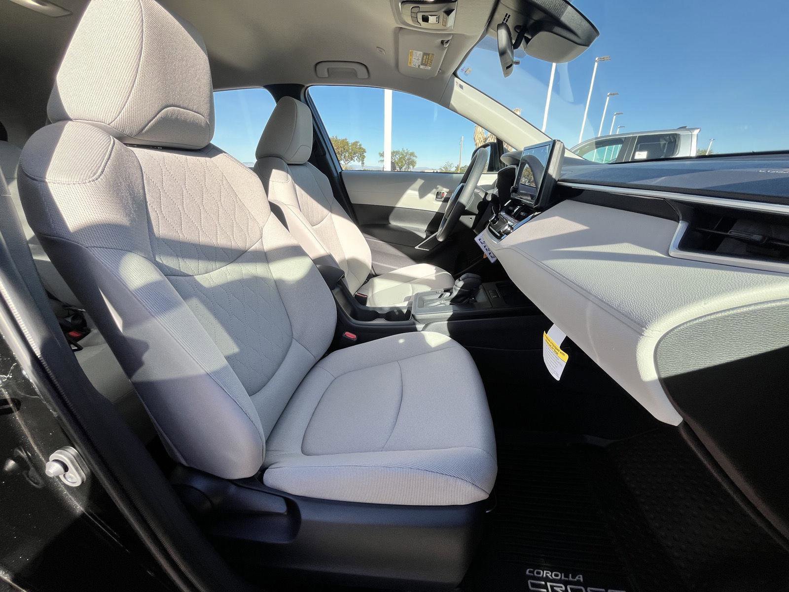 New 2026 Toyota Corolla Cross L image 21