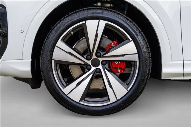 New 2026 Audi SQ5 Premium Plus AWD/4WD image 9