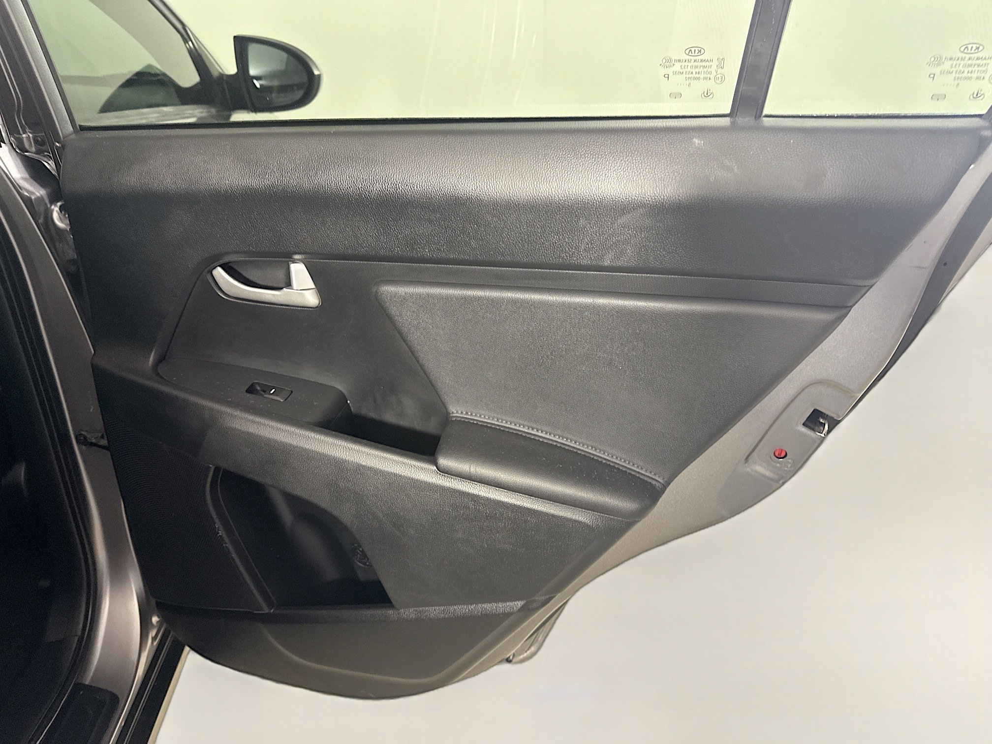 Used 2016 Kia Sportage LX image 26