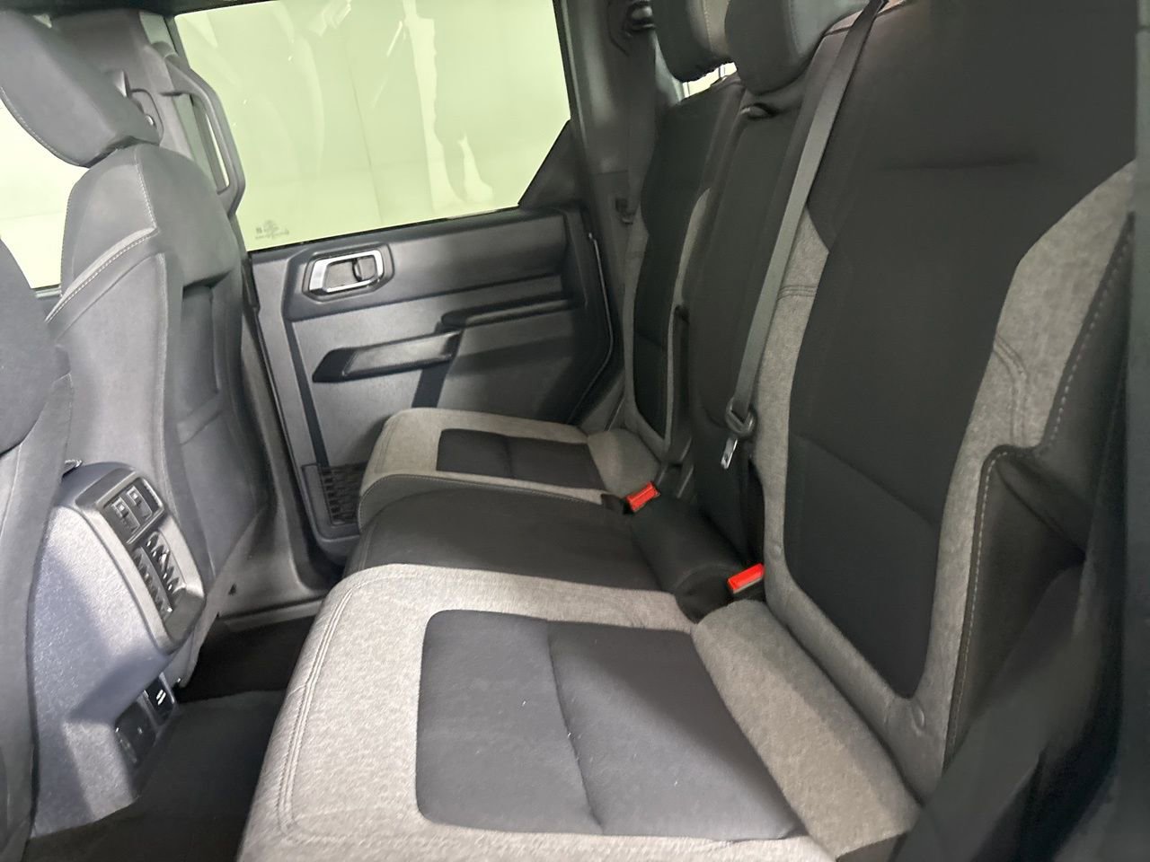 Used 2025 Ford Bronco Big Bend image 19