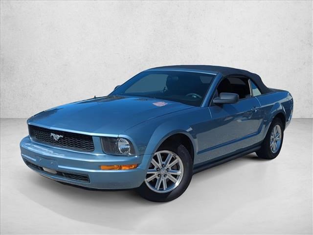 Used 2007 Ford Mustang Deluxe image 1
