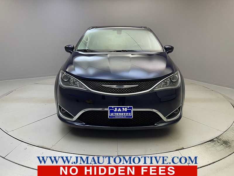 Used 2018 Chrysler Pacifica Touring Plus FWD image 8