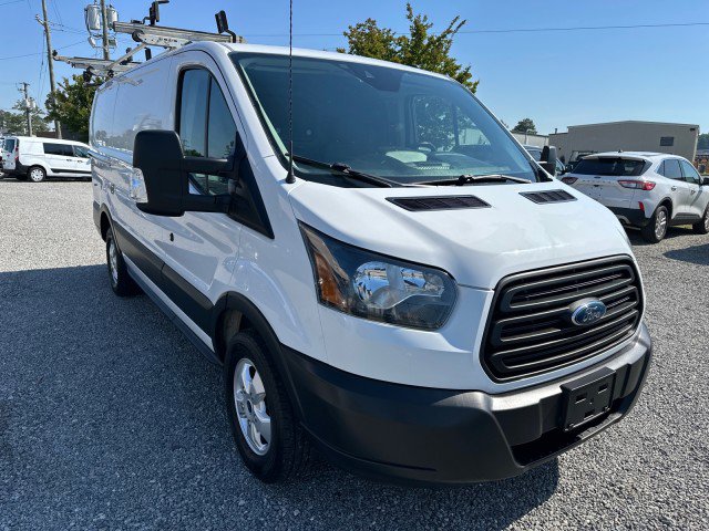 Used 2019 Ford Transit 250 130 Low Roof RWD image 4