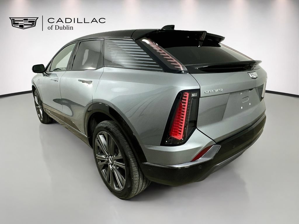 Certified 2025 Cadillac Optiq Sport 2 AWD/4WD image 7