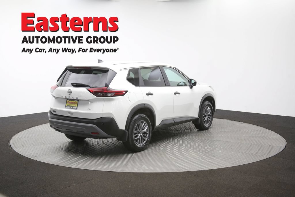 Used 2023 Nissan Rogue S AWD/4WD image 42