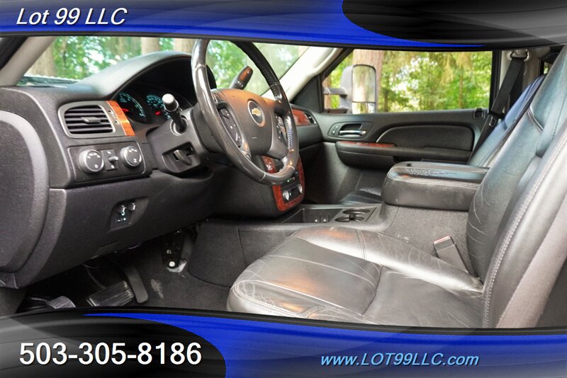 Used 2007 Chevrolet Silverado 2500 LTZ w/ Suspension Package, Off-Road AWD/4WD image 13