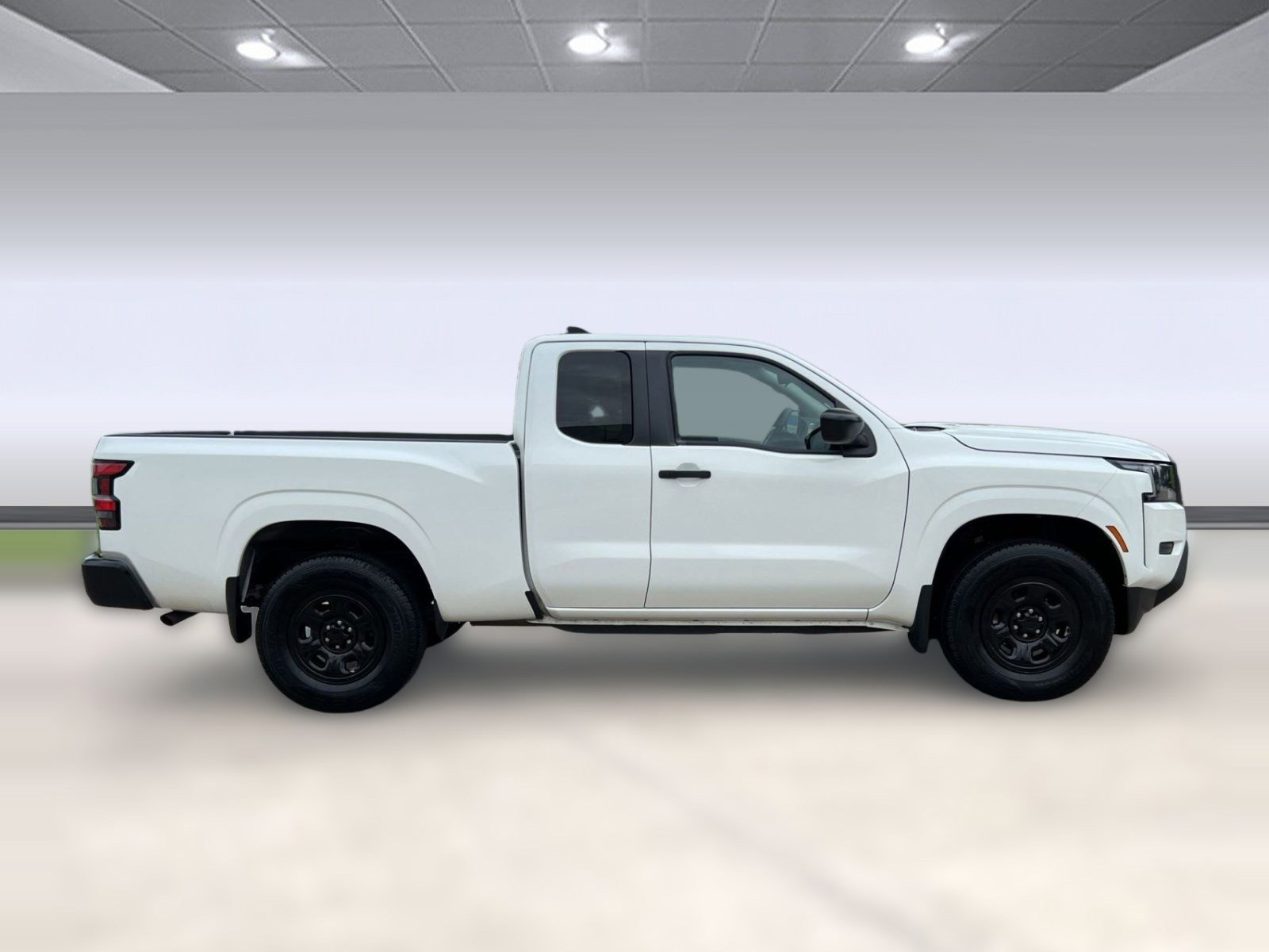 Used 2024 Nissan Frontier S w/ Technology Package image 8