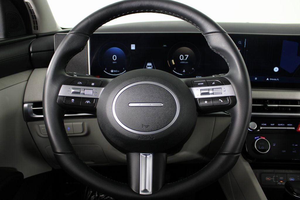 Certified 2025 Hyundai Tucson SEL image 8