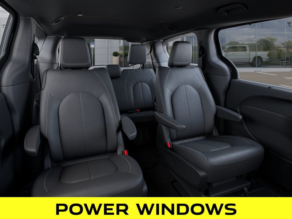 New 2026 Chrysler Pacifica Select w/ S Appearance Package image 15