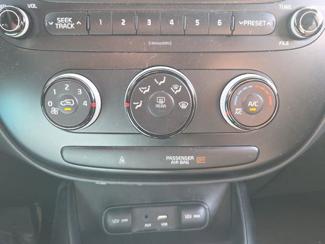 Used 2018 Kia Soul FWD image 27