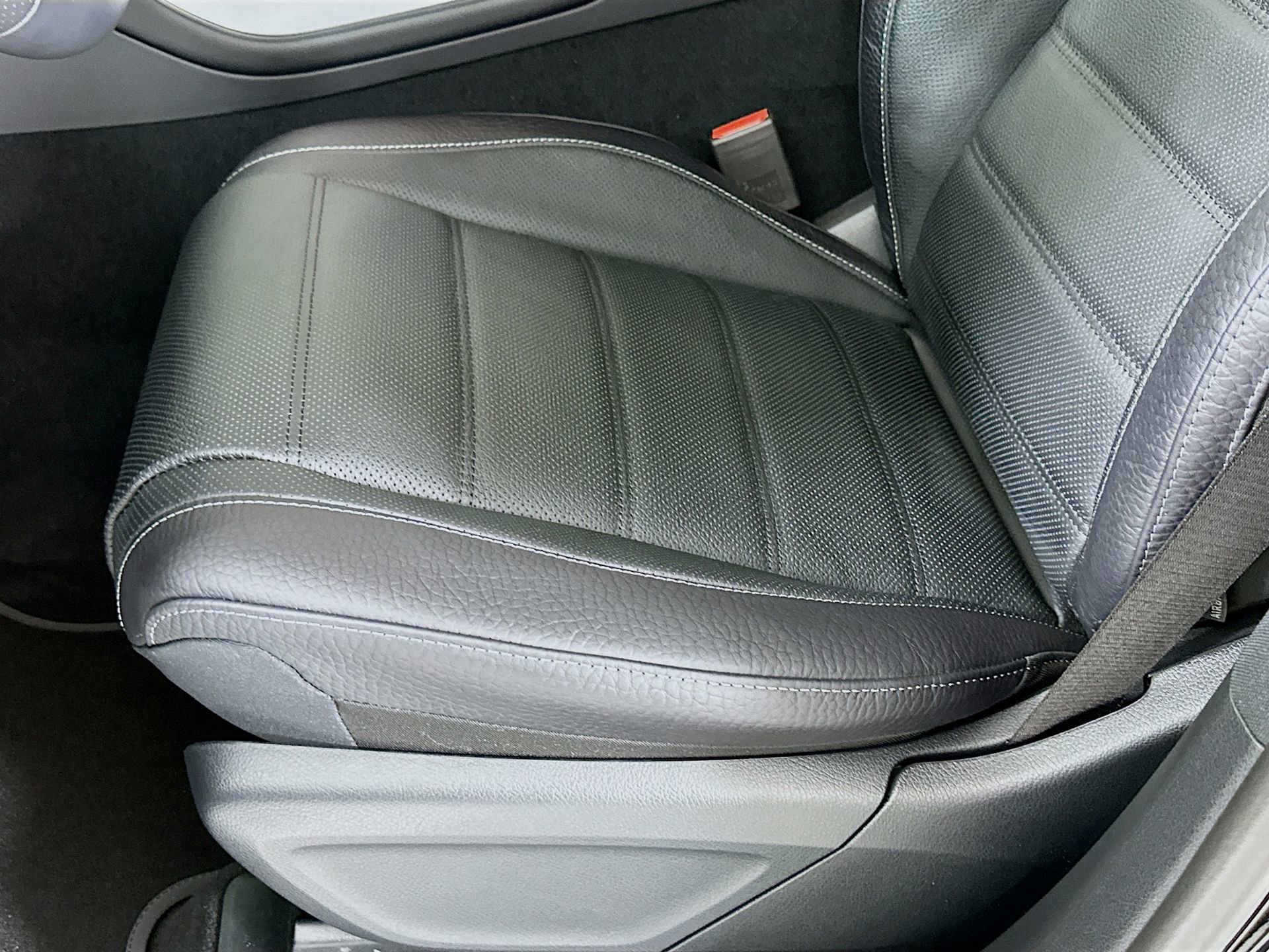 New 2026 Mercedes-Benz GLS 450 4MATIC image 21