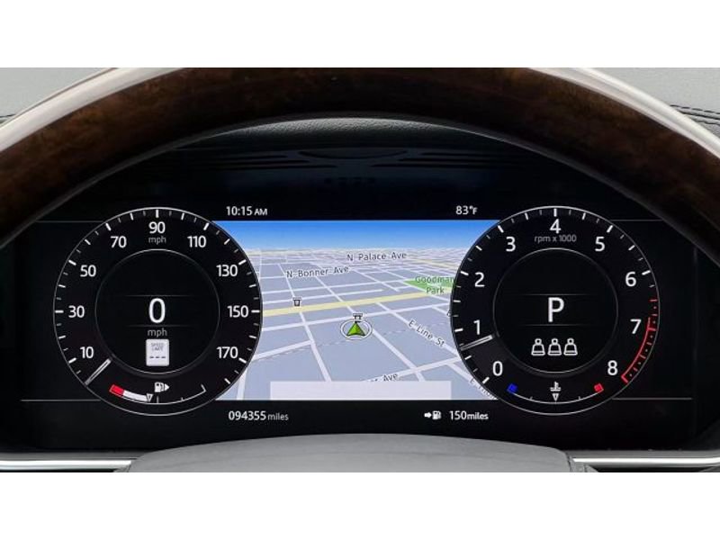Used 2019 Land Rover Range Rover Long Wheelbase Supercharged image 37