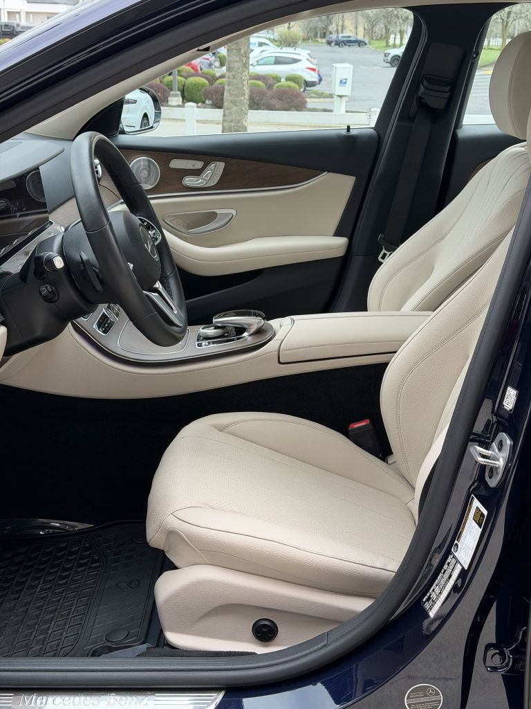 Used 2020 Mercedes-Benz E 350 4MATIC Sedan image 19