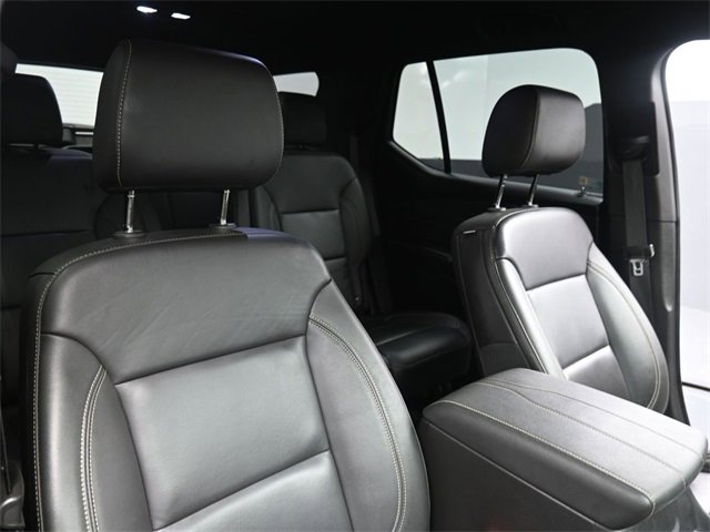 Used 2023 Chevrolet Traverse LT image 28