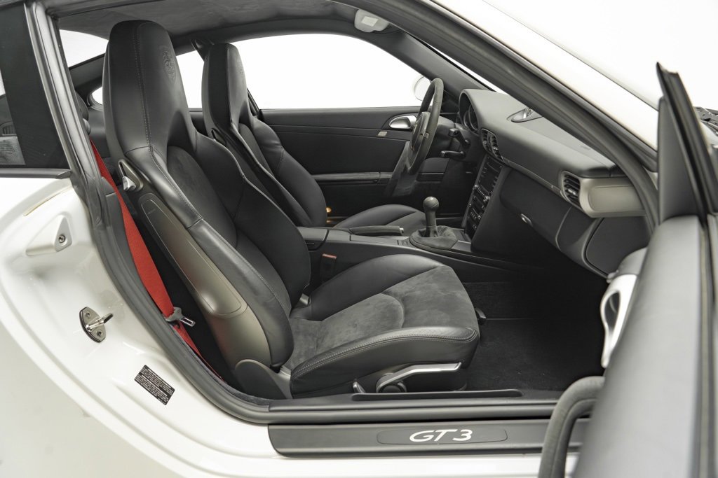 Used 2010 Porsche 911 GT3 image 27