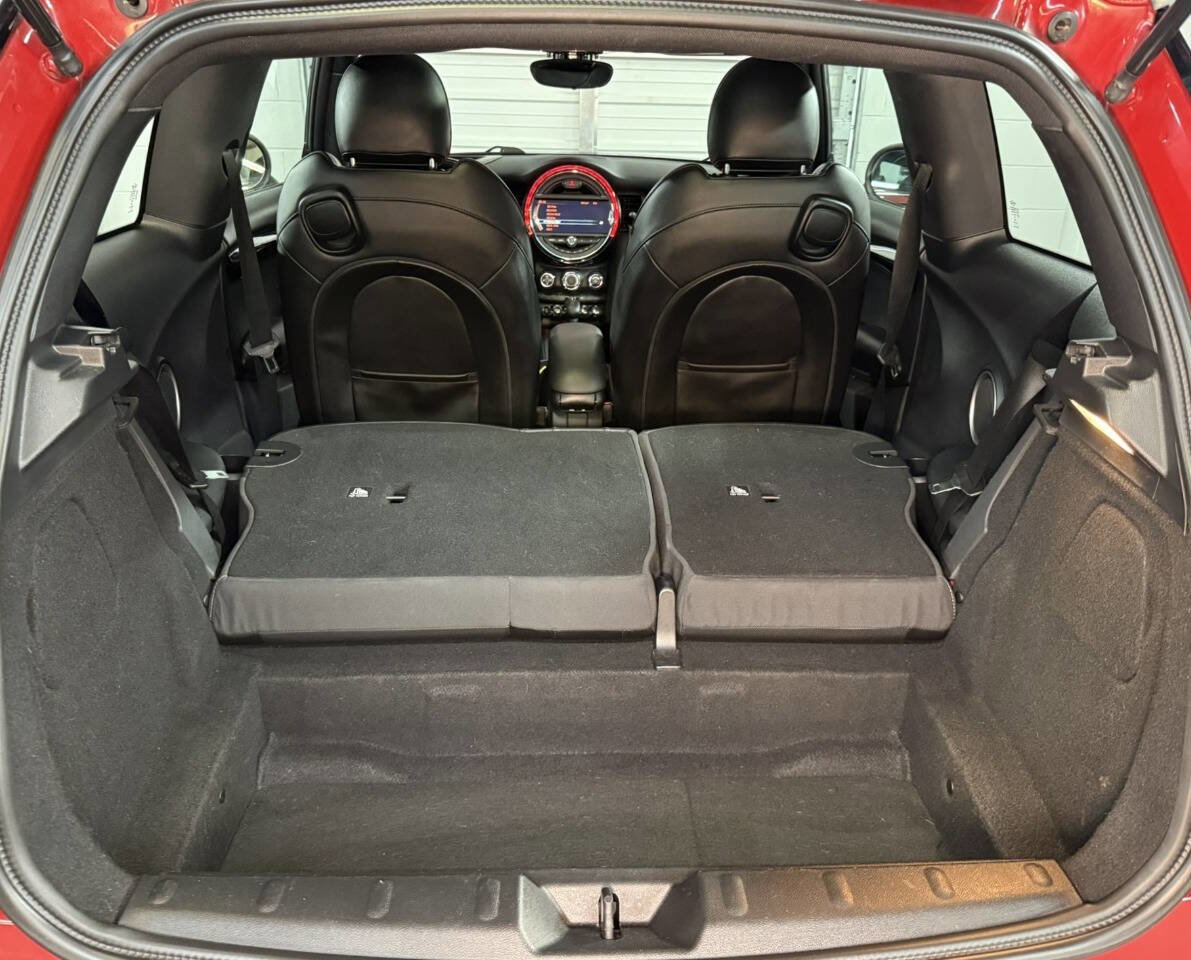 Used 2014 MINI Cooper S image 26