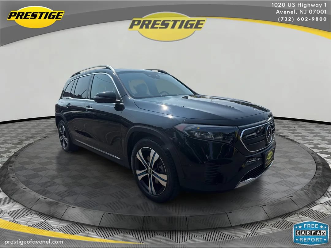 Used 2023 Mercedes-Benz EQB 350 4MATIC SUV w/ Pinnacle Package image 3