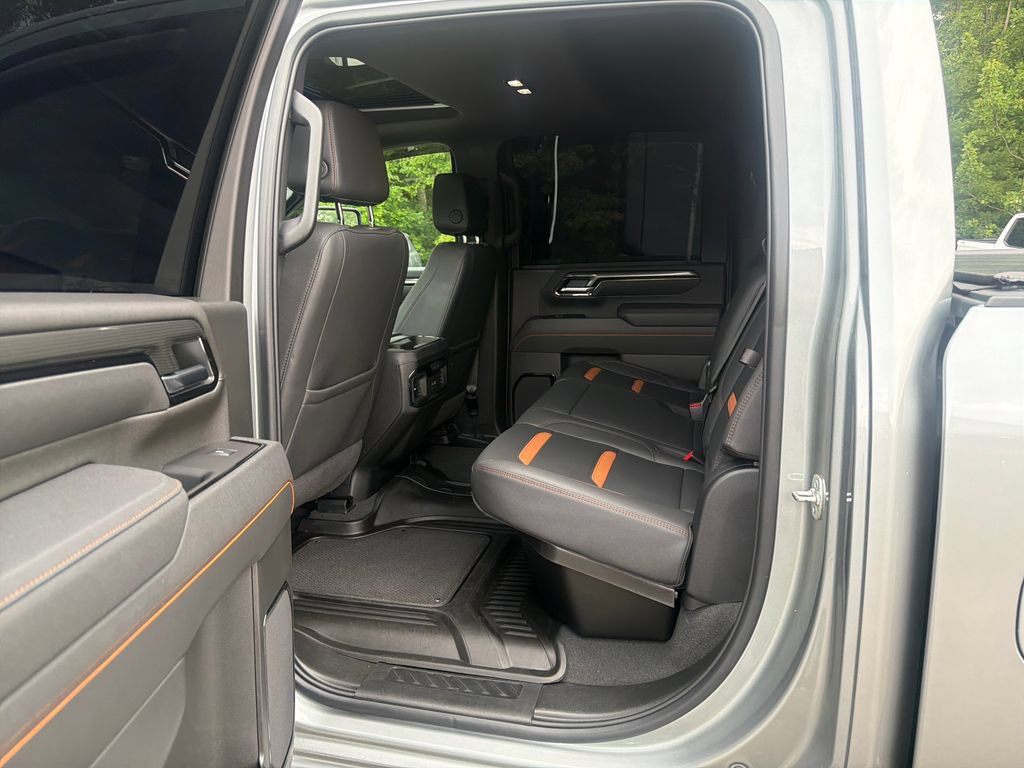 Certified 2025 GMC Sierra 2500 AT4 w/ AT4 Premium Plus Package AWD/4WD image 24