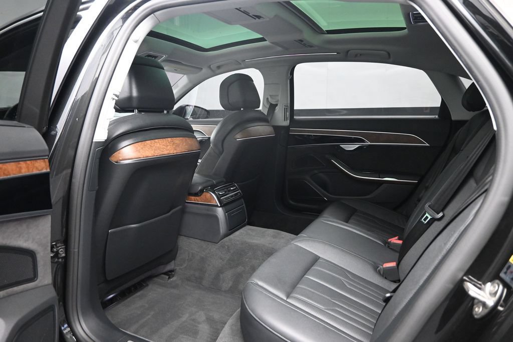 Used 2020 Audi A8 L 3.0T w/ Executive Package AWD/4WD image 28