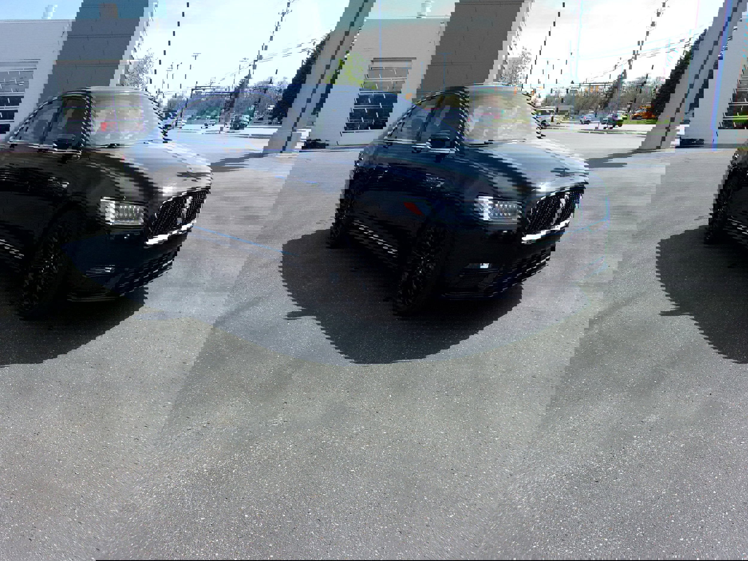 Used 2020 Lincoln Continental Reserve w/ Luxury Package image 7