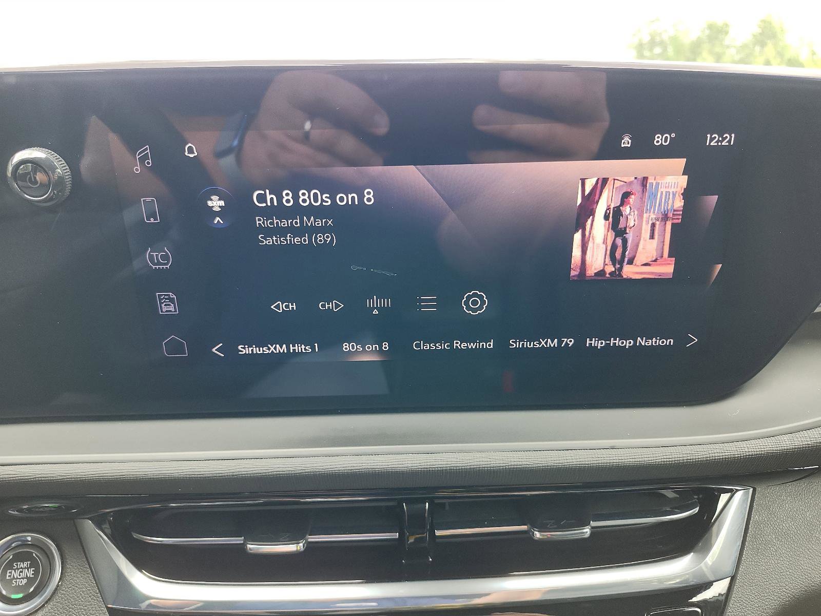 Certified 2024 Buick Envista Sport Touring w/ Convenience I Package image 14