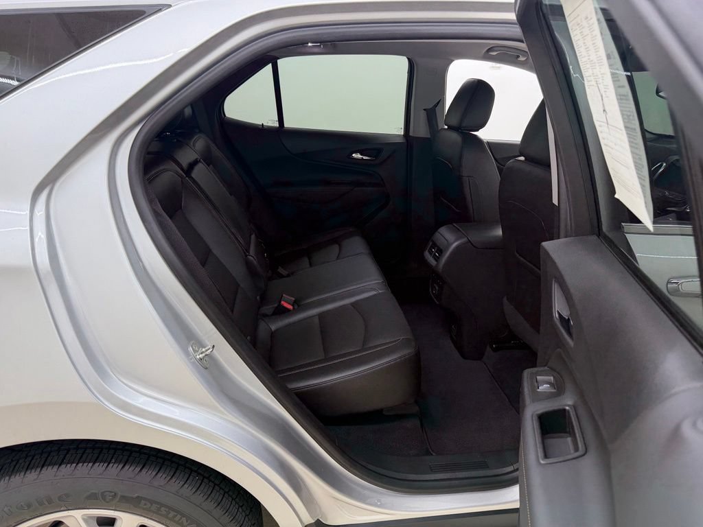 Used 2021 Chevrolet Equinox Premier AWD/4WD image 14