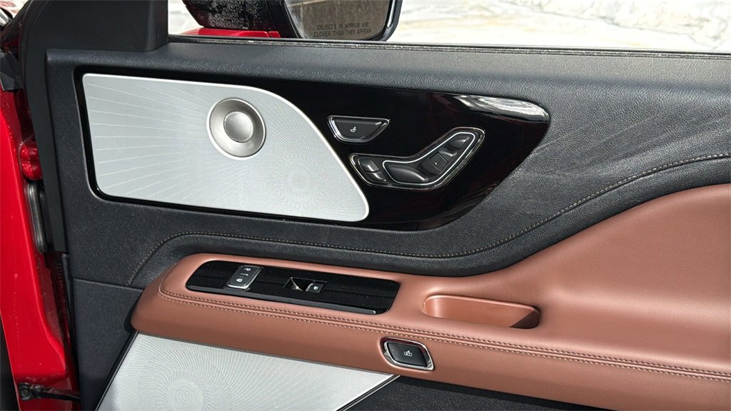 New 2026 Lincoln Aviator Reserve image 10