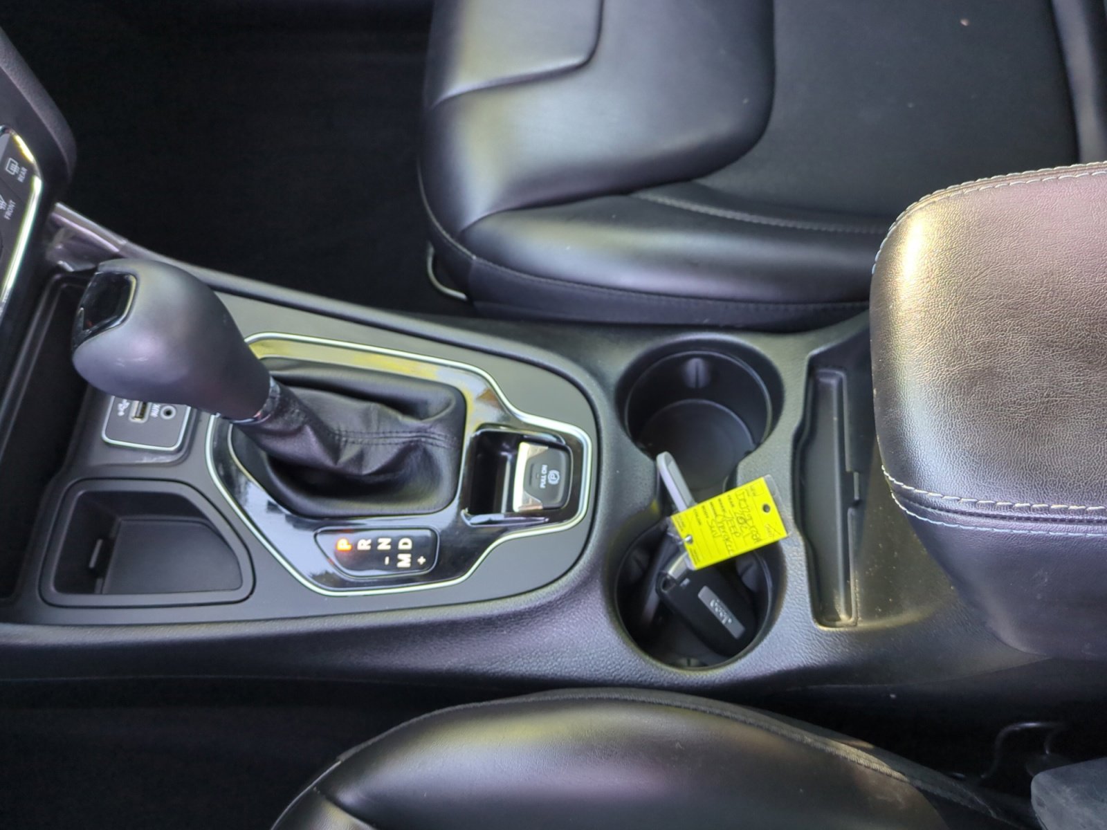 Used 2021 Jeep Cherokee Latitude Plus image 15