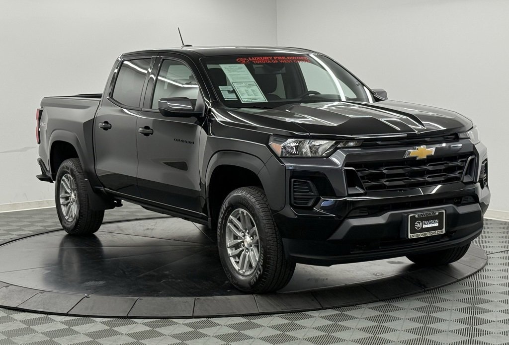 Used 2026 Chevrolet Colorado LT w/ Advanced Trailering Package image 5