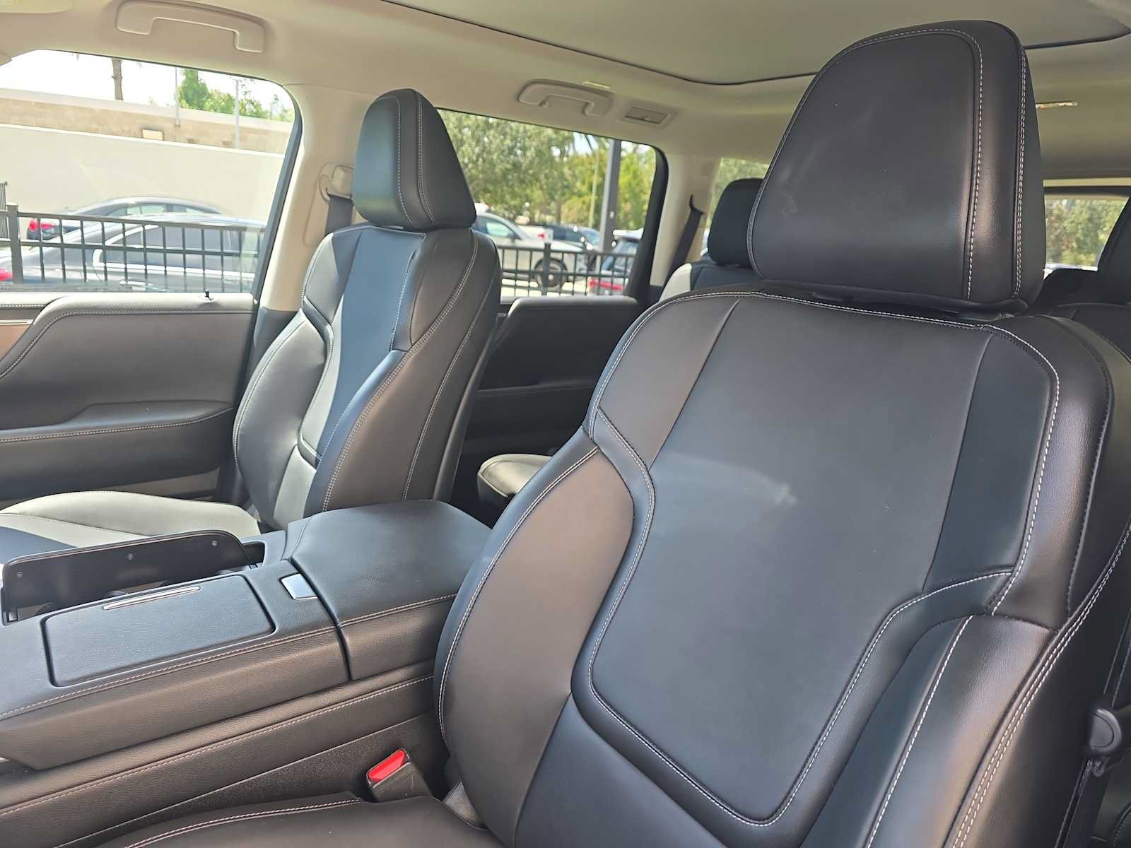 Certified 2025 INFINITI QX80 Pure RWD image 17