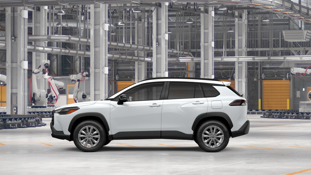 New 2026 Toyota Corolla Cross LE FWD image 4