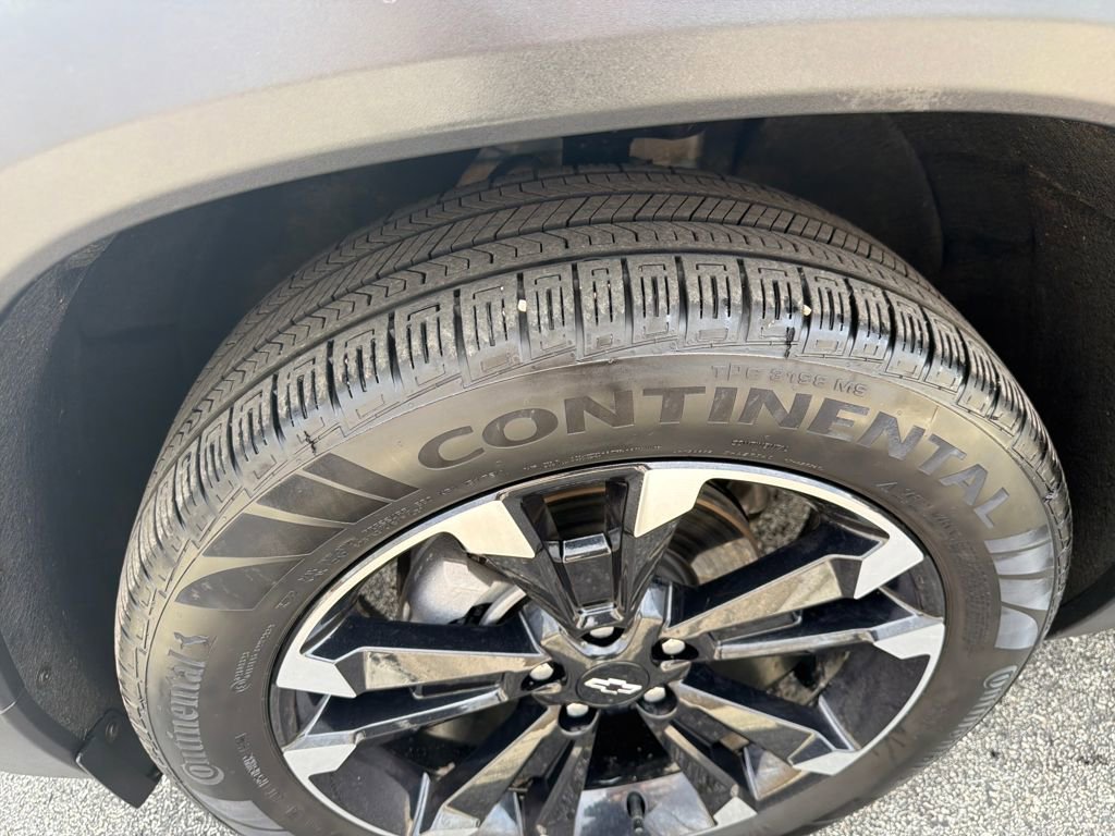 Used 2025 Chevrolet Equinox RS w/ Safety and Technology Package image 29