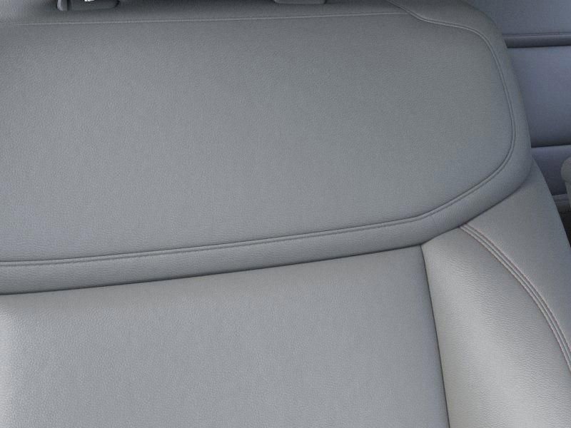 New 2026 Ford Expedition Active image 16