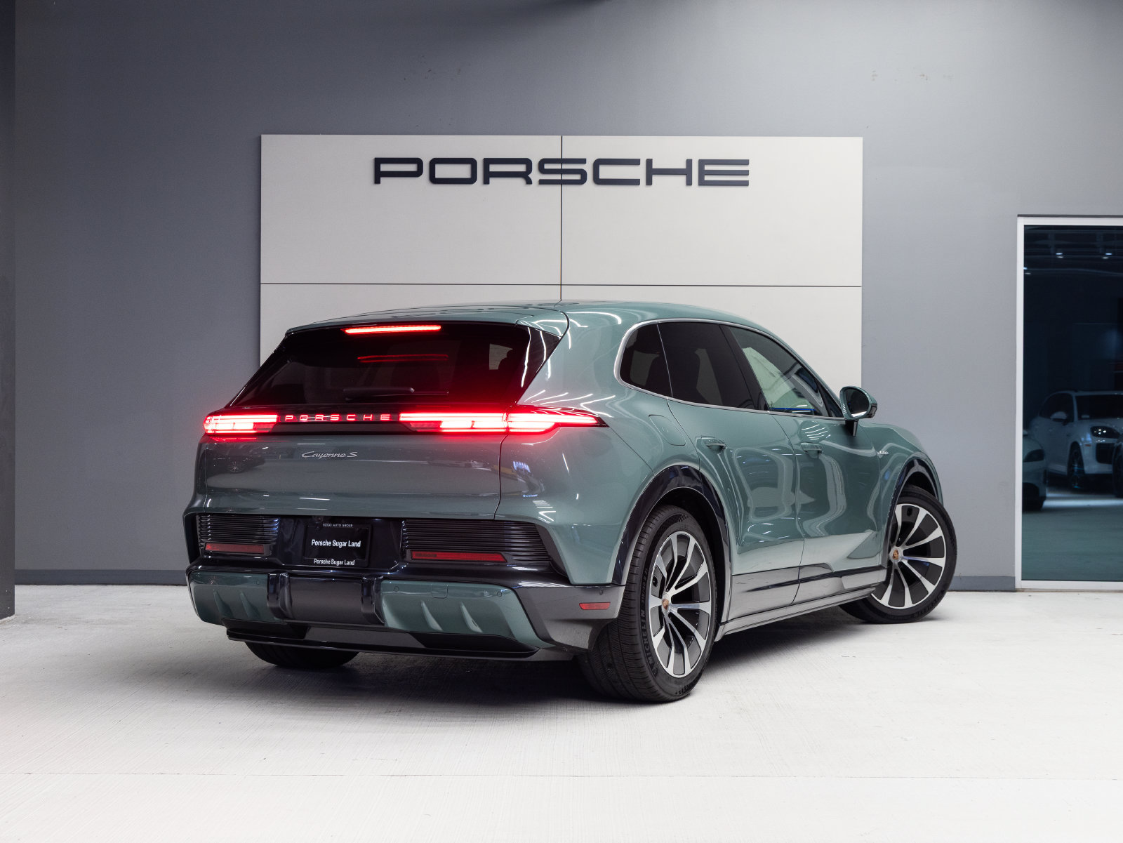 New 2026 Porsche Cayenne S AWD/4WD image 7