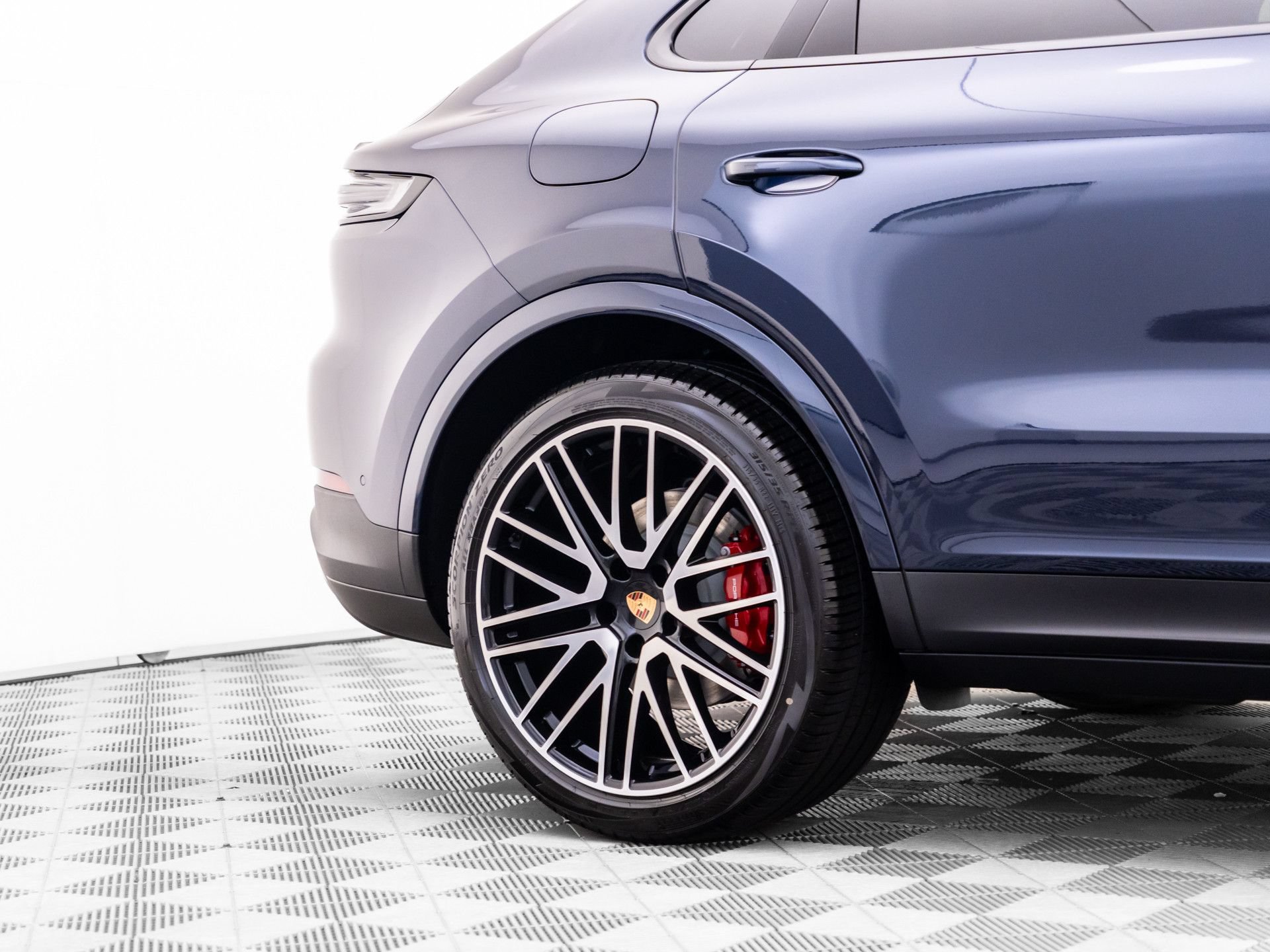 New 2026 Porsche Cayenne S AWD/4WD image 39