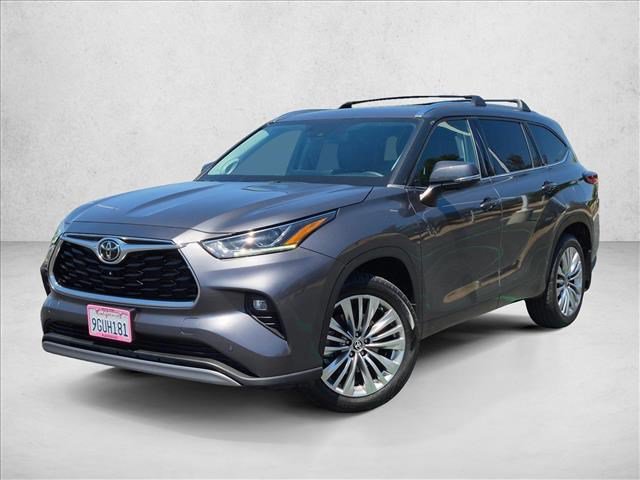 Used 2023 Toyota Highlander Platinum