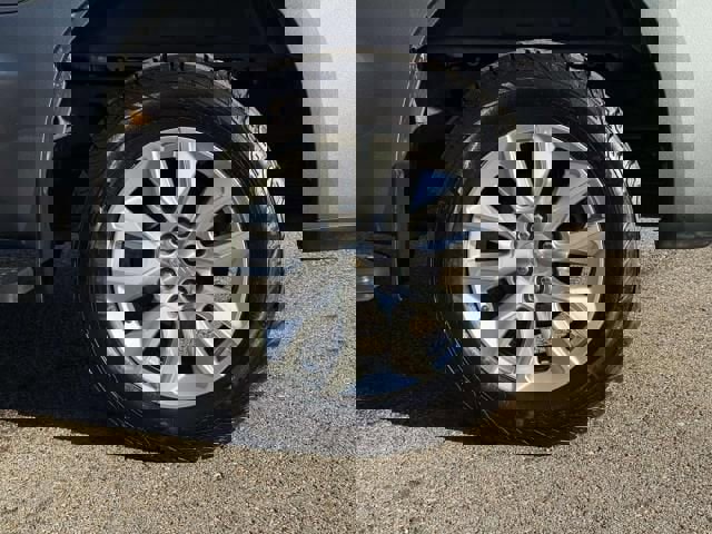 Used 2021 Chevrolet Silverado 1500 Custom image 7