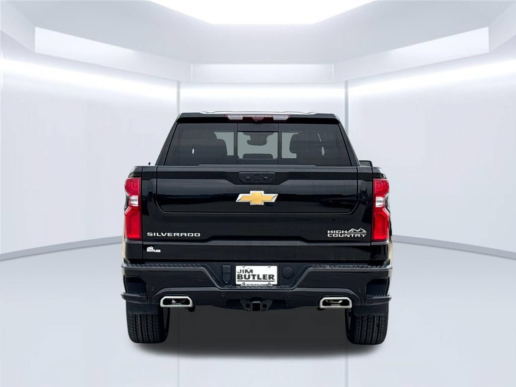 Used 2024 Chevrolet Silverado 1500 High Country w/ High Country Premium Package AWD/4WD image 6