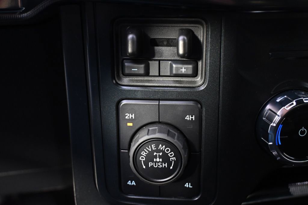 Used 2025 Ford F150 Raptor image 34