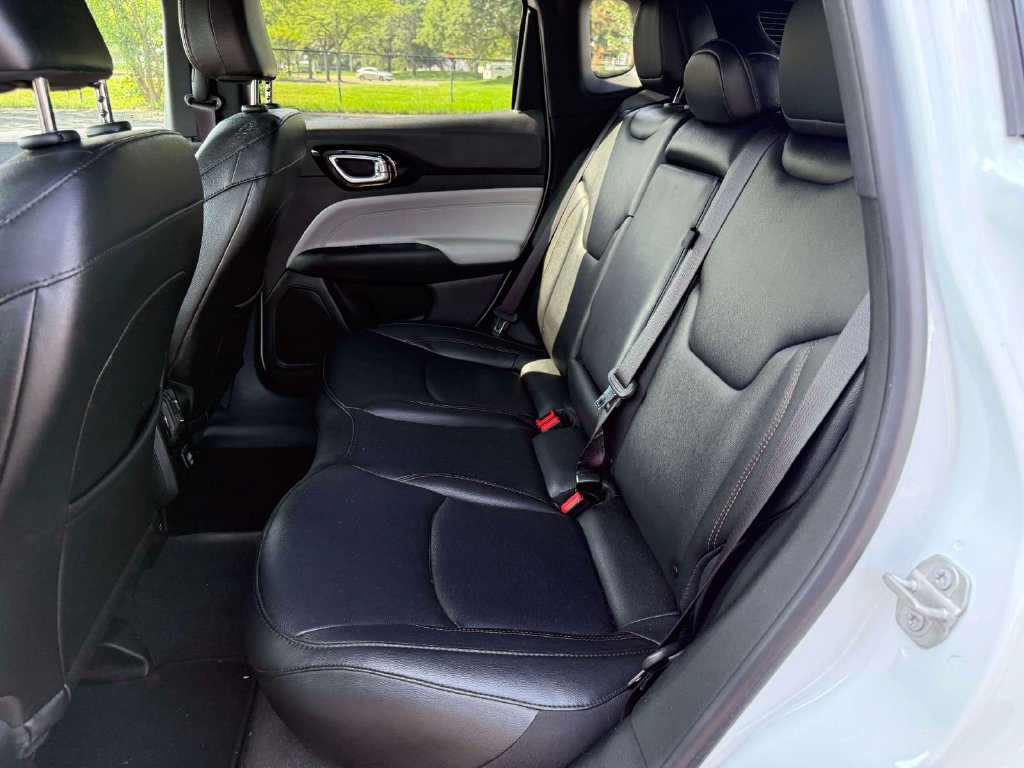 Used 2024 Jeep Compass Limited AWD/4WD image 13